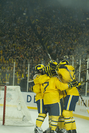 Goal celebration for UofM (Michael Simari)