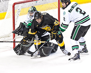 25 Nov 11:    JeffÂ Collett (Colorado College-21)BradÂ Eidsness (North Dakota-31)AndrewÂ MacWilliamÂ (North Dakota-2)  The University of North Dakota Fighting Sioux host the Colorado College Tigers in a WCHA matchup at Ralph Engelstad Arena in Grand Forks, ND. Subway Holiday Classic. Final Score:North Dakota 7- Colorado College 6. (Brad Olson)