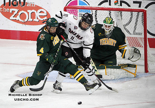 Omaha and Vermont skated to a 4-4 tie Friday night at Baxter Arena.  (Photo by Michelle Bishop) (Michelle Bishop)