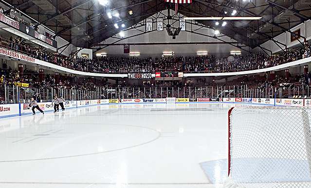 Matthews Arena - The Boston College Eagles and Northeastern University Huskies tied at 1 on Saturday, October 22, 2005, at Matthews Arena in Boston, Massachusetts. (Melissa Wade)