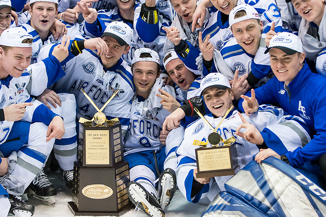 Air Force players celebrate a second period goal (2018 Omar Phillips)