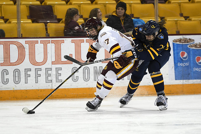 Gabbie Hughes of Minnesota Duluth (Minnesota Duluth Athletics)