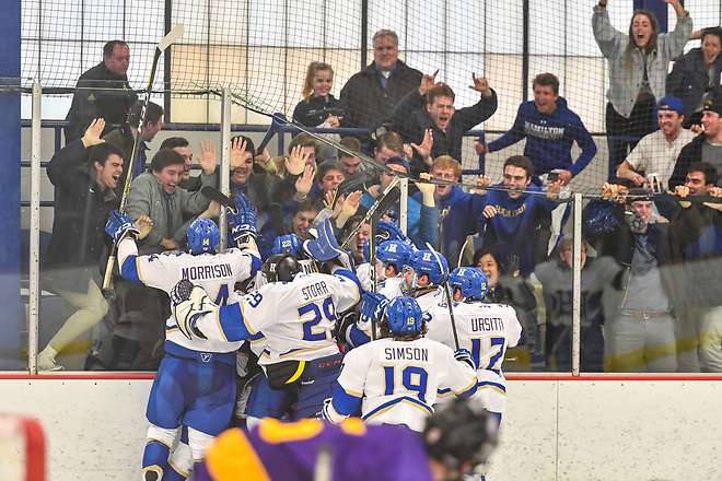 Hamilton celebrates its OT win over Williams (Joshua D. McKee/Photo: Joshua D. McKee)