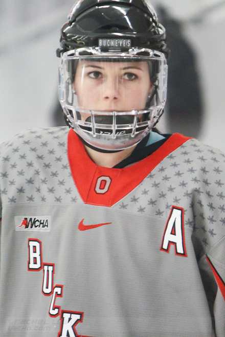 Jincy Dunne (OSU - 33) The #1 Wisconsin Badgers complete the sweep over the Ohio State Buckeyes with a 5-0 win Saturday, December 10, 2016 at the OSU Ice Rink in Columbus, OH. (Rachel Lewis)